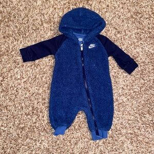 NIKE BABY BOY 3 MONTHS SNOW SUIT